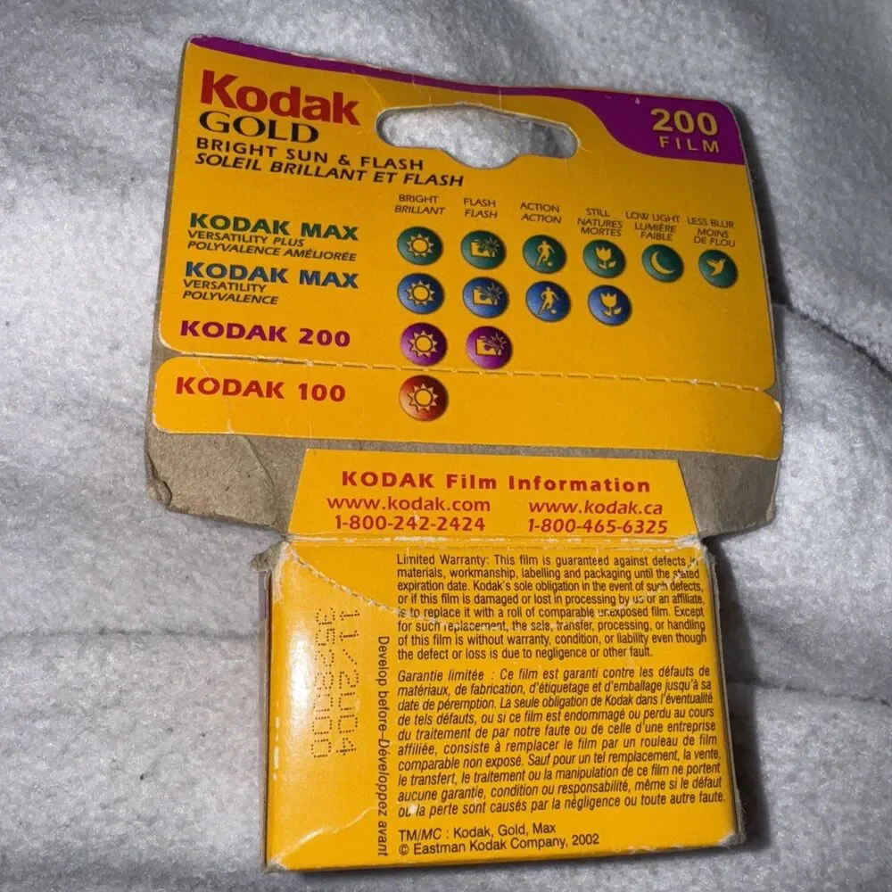 Kodak Gold 200 35MM Color Print Film 24 Exposures Bright Sun 11/2004 Expiration